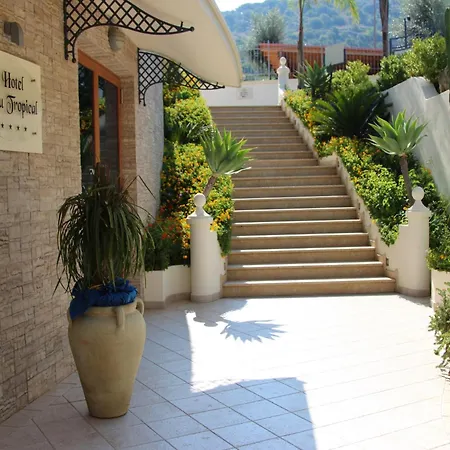 Blu Tropical Resort-2